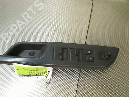 Used Left front window switch Left front window switch SUZUKI SWIFT IV (FZ, NZ) 1.2 (AZH412, ZC72S) (94 hp) 36353707 36353707