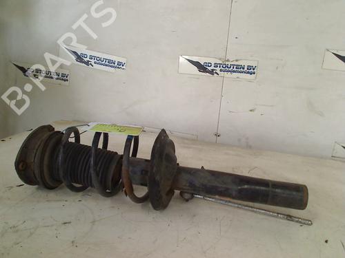 Right front shock absorber SKODA OCTAVIA III Combi (5E5, 5E6) 1.6 TDI | BP30155823M17