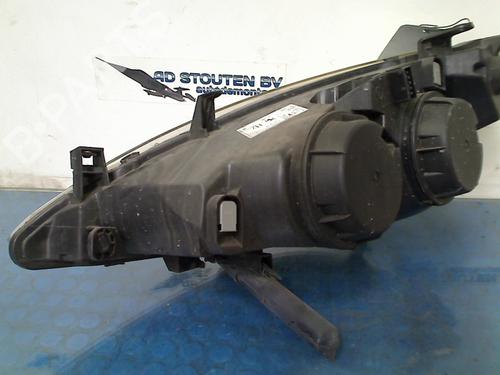 Right headlight PEUGEOT 307 CC (3B) 2.0 16V | BP15384991C29 