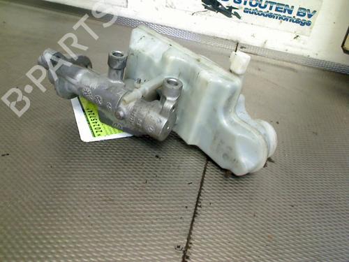 Brake master cylinder VOLVO V40 Hatchback (525) D2 | BP28106541M77 