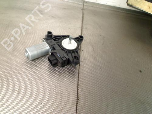 Used Right rear window motor Right rear window motor MERCEDES-BENZ C-CLASS T-Model (S205) C 350 e (205.247) (279 hp) 33976520 33976520