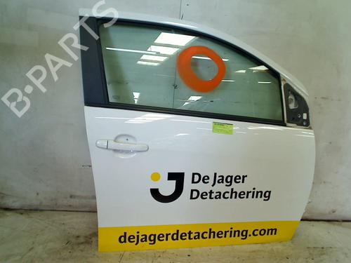 right-front-door-peugeot-108-2014-39585444 main image