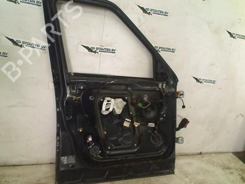 Left front door LAND ROVER RANGE ROVER SPORT I (L320) 2.7 D 4x4 | BP23980863C2 