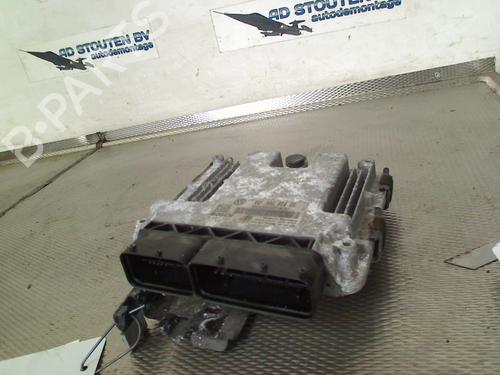 Used Engine control unit (ECU) VW EOS (1F7, 1F8) 2.0 FSI (150 hp) 31040012