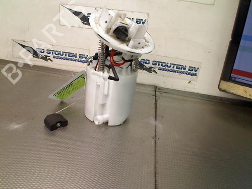 fuel-pump-mercedes-benz-c-class-w206-2021-27205904 main image
