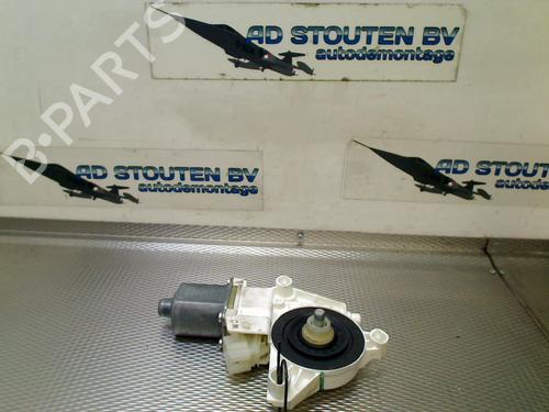 Used Right front window motor Right front window motor MERCEDES-BENZ M-CLASS (W166) ML 350 BlueTEC 4-matic (166.024, 166.023) (258 hp) 33458498 33458498