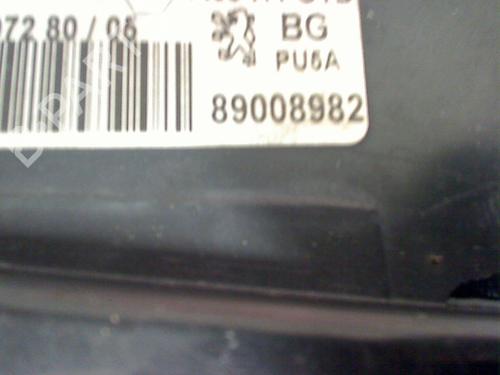 Left headlight PEUGEOT 1007 (KM_) 1.4 HDi | BP31269853C28 