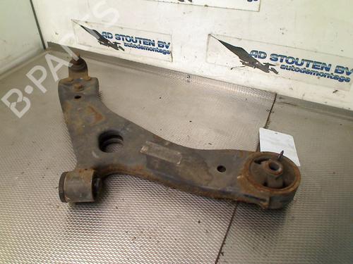 Used Right front suspension arm HYUNDAI ix35 (LM, EL, ELH) 1.6 (135 hp) 30851052