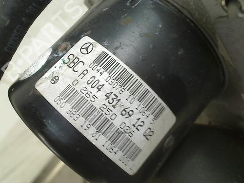ABS pump MERCEDES-BENZ E-CLASS (W211) E 240 (211.061) | BP33840124M43 - Image 2