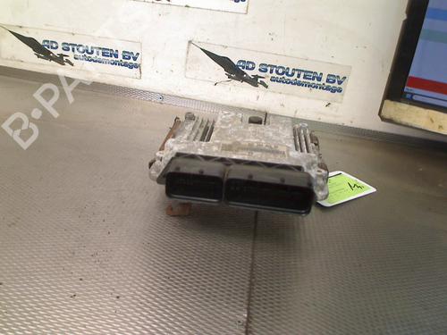 Used Engine control unit (ECU) VW JETTA III (1K2) 2.0 FSI (150 hp) 27661666