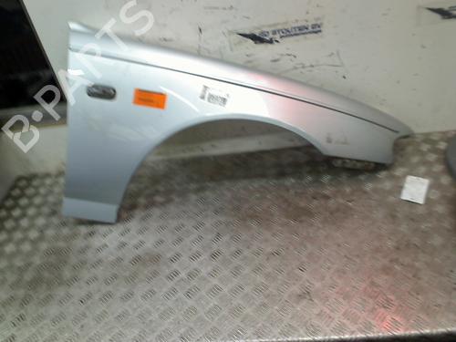 Used Right front fenders MG MG ZT 190 (190 hp) 11300310