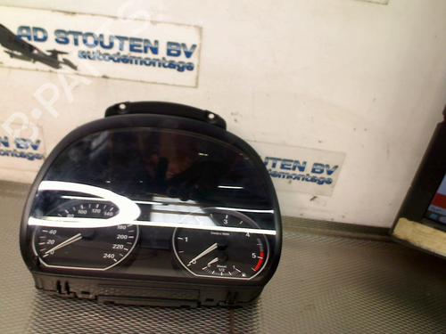 Afficheur BMW 1 (E87) 118 d (143 hp) 31306731