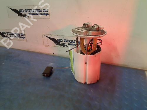 Used Fuel pump RENAULT MEGANE III Grandtour (KZ0/1) 1.5 dCi (KZ09, KZ0D, KZ1G, KZ29, KZ14, KZ1W, KZ10, KZ1F,... (110 hp) 13087785