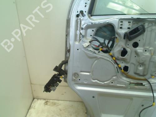 Right front door TOYOTA HIACE IV Van (__H1_, __H2_) 2.4 D (LXH12, LXH22) | BP11312266C3 