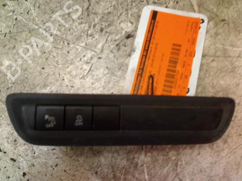 Used Switch PEUGEOT 208 I (CA_, CC_) 1.2 VTI 82 (82 hp) 13359254