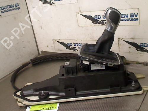 Pookknop VW GOLF VII (5G1, BQ1, BE1, BE2) e-Golf (115 hp) 31353299