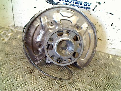 Right rear steering knuckle MERCEDES-BENZ C-CLASS (W205) C 180 (205.040, 205.140) | BP11258986M28 