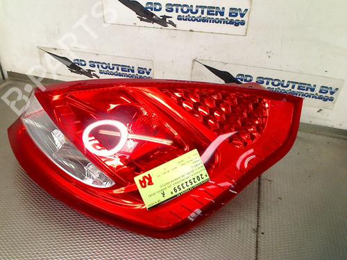 Used Right taillight FORD FIESTA VI (CB1, CCN) 1.25 (82 hp) 27556822