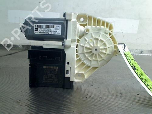 Used Right front window motor Right front window motor SEAT LEON (1P1) 2.0 TFSI (240 hp) 36558650 36558650
