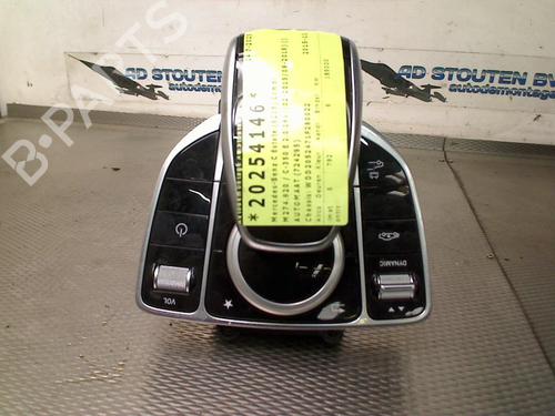 Used Switch Switch MERCEDES-BENZ C-CLASS T-Model (S205) C 350 e (205.247) (279 hp) 33976527 33976527
