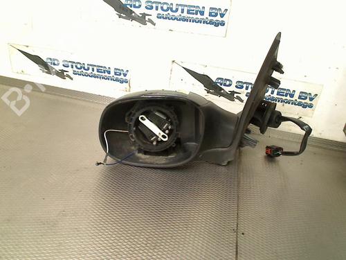Used Left mirror PEUGEOT 206+ (2L_, 2M_) 1.4 i (2LKFWA, 2MKFWA) (75 hp) 31084054