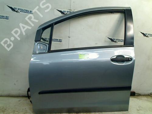 Left front door TOYOTA YARIS (_P13_) 1.3 (NSP130_, NSP130) | BP25440071C2 