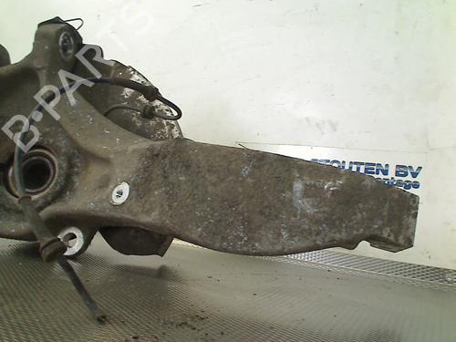 Right front steering knuckle LAND ROVER RANGE ROVER IV (L405) 3.0 TDV6 4x4 | BP29425364M26 
