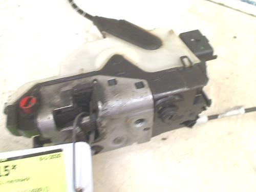 Rear left lock PEUGEOT 208 I (CA_, CC_) 1.2 VTI 82 | BP11319580C100 