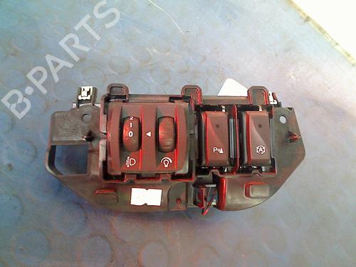 Switch RENAULT CLIO IV Grandtour (KH_) 1.5 dCi 90 (KHN3, KHN4) | BP13359346I30 