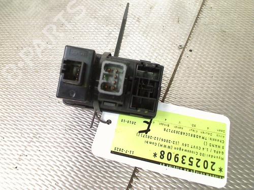 Switch HYUNDAI i30 Estate (FD) 1.4 | BP28140391I30 