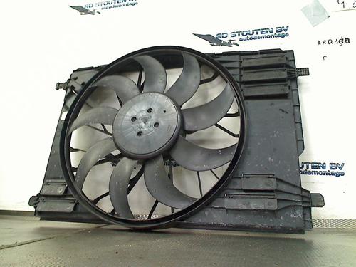 Used Fan MERCEDES-BENZ CLA (C118) CLA 250 e (118.386) (218 hp) 31256709