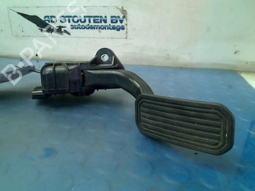 Used Pedal TOYOTA PRIUS Liftback (_W2_) 1.5 Hybrid (NHW20_, NHW20R) (112 hp) 13123373