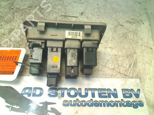 Switch HYUNDAI SANTA FÉ II (CM) 2.2 CRDi | BP11310614I30 
