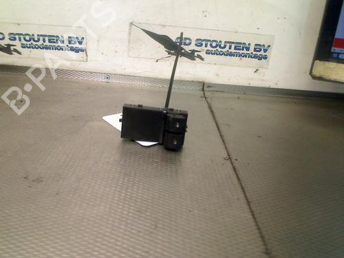 Kombi Kontakt / Stilkkontakt Kombi Kontakt / Stilkkontakt 38461931 38461931
