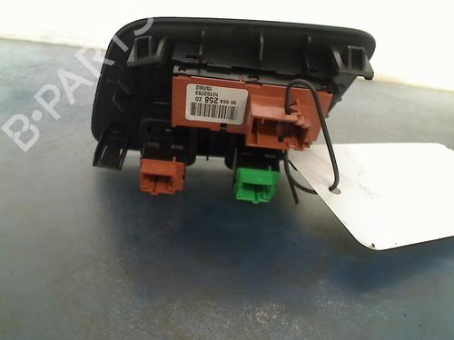 Switch CITROËN C4 II (NC_) 1.2 THP 130 (NCHNYM, NCHNYT) | BP13514274I30 