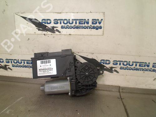 Used Right rear window motor VW PHAETON (3D1, 3D2, 3D3, 3D4, 3D6, 3D7, 3D8, 3D9) 3.0 V6 TDI 4motion (240 hp) 28292659