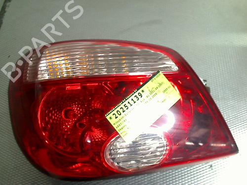 Venstre Baklys MITSUBISHI OUTLANDER I (CU_W) 2.0 (CU2W) (136 hp) 31267285