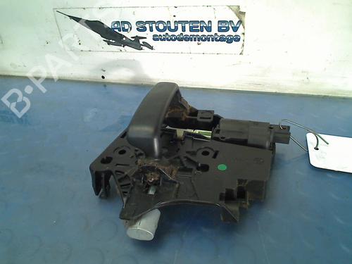 Used Interior roof handle PEUGEOT 1007 (KM_) 1.4 (75 hp) 13039887
