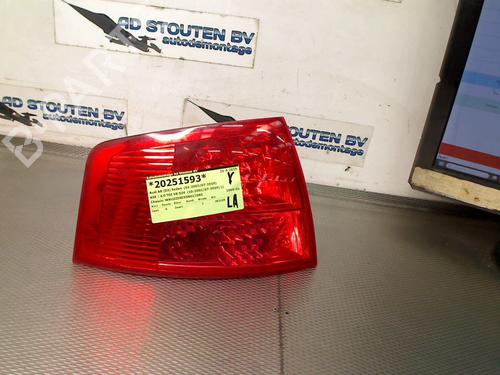 Fanale posteriore sinistro AUDI A8 D3 (4E2, 4E8) 4.0 TDI quattro (275 hp) 31287603