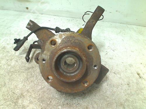 Used Left front steering knuckle DACIA SANDERO 1.2 16V (75 hp) 11315617