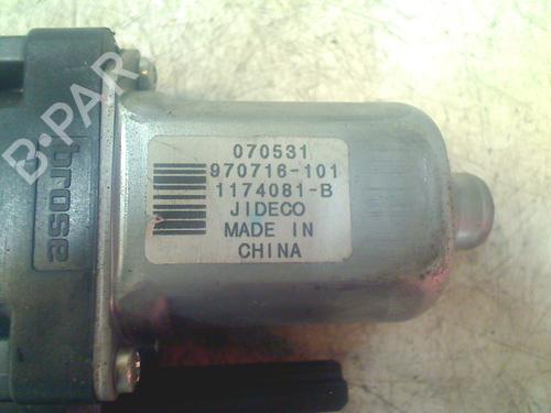 Right rear window motor VOLVO V70 III (135) 2.5 T | BP11300250E22 