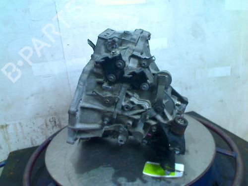 Girkasse TOYOTA YARIS (_P9_) 1.33 VVT-i (NSP90_, NSP90R) (100 hp) 31883935