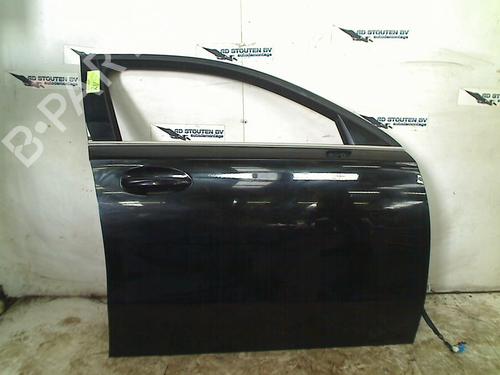 Used Right front door MERCEDES-BENZ A-CLASS Saloon (V177) A 200 (177.187) (163 hp) 30747611