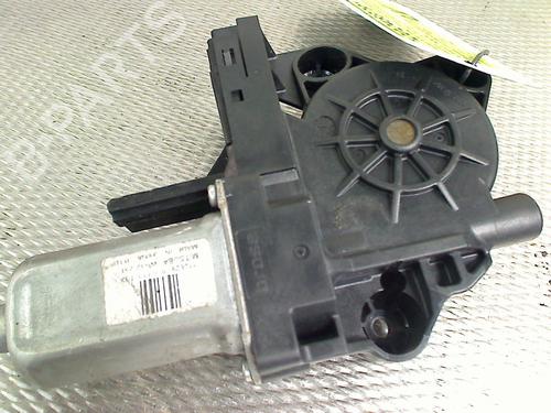 Left front window motor VOLVO V70 III (135) T4 | BP30834504E21