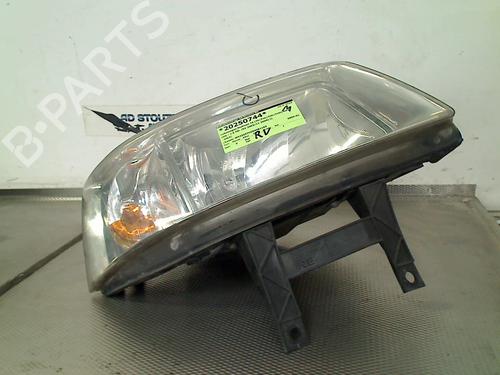 Used Right headlight VW TRANSPORTER T5 Van (7HA, 7HH, 7EA, 7EH) 2.5 TDI (130 hp) 24931762