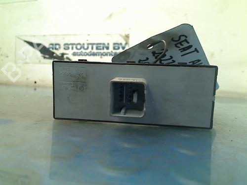 Left front window switch SEAT ALTEA XL (5P5, 5P8) 1.9 TDI | BP11264826I27 