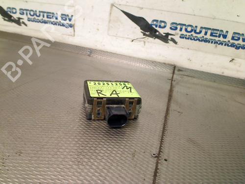 Used Electronic sensor MERCEDES-BENZ CLA (C118) CLA 250 e (118.386) (218 hp) 31256760