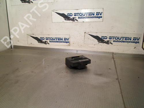 Used Electronic sensor Electronic sensor PEUGEOT 3008 I MPV (0U_) 2.0 HDi Hybrid4 (0URHCA) (200 hp) 33940876 33940876