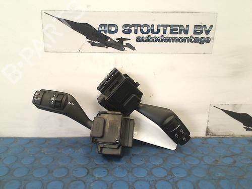Used Steering column stalk FORD FOCUS II Turnier (DA_, FFS, DS) 1.8 (125 hp) 11323319