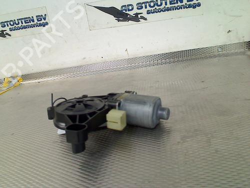 Used Right front window motor VW GOLF VIII (CD1, DA1) 1.0 eTSI (110 hp) 23418538
